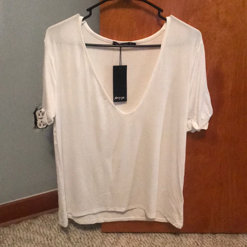 Nasty Gal Deep V T-Shirt NEW with tags! Size M/L